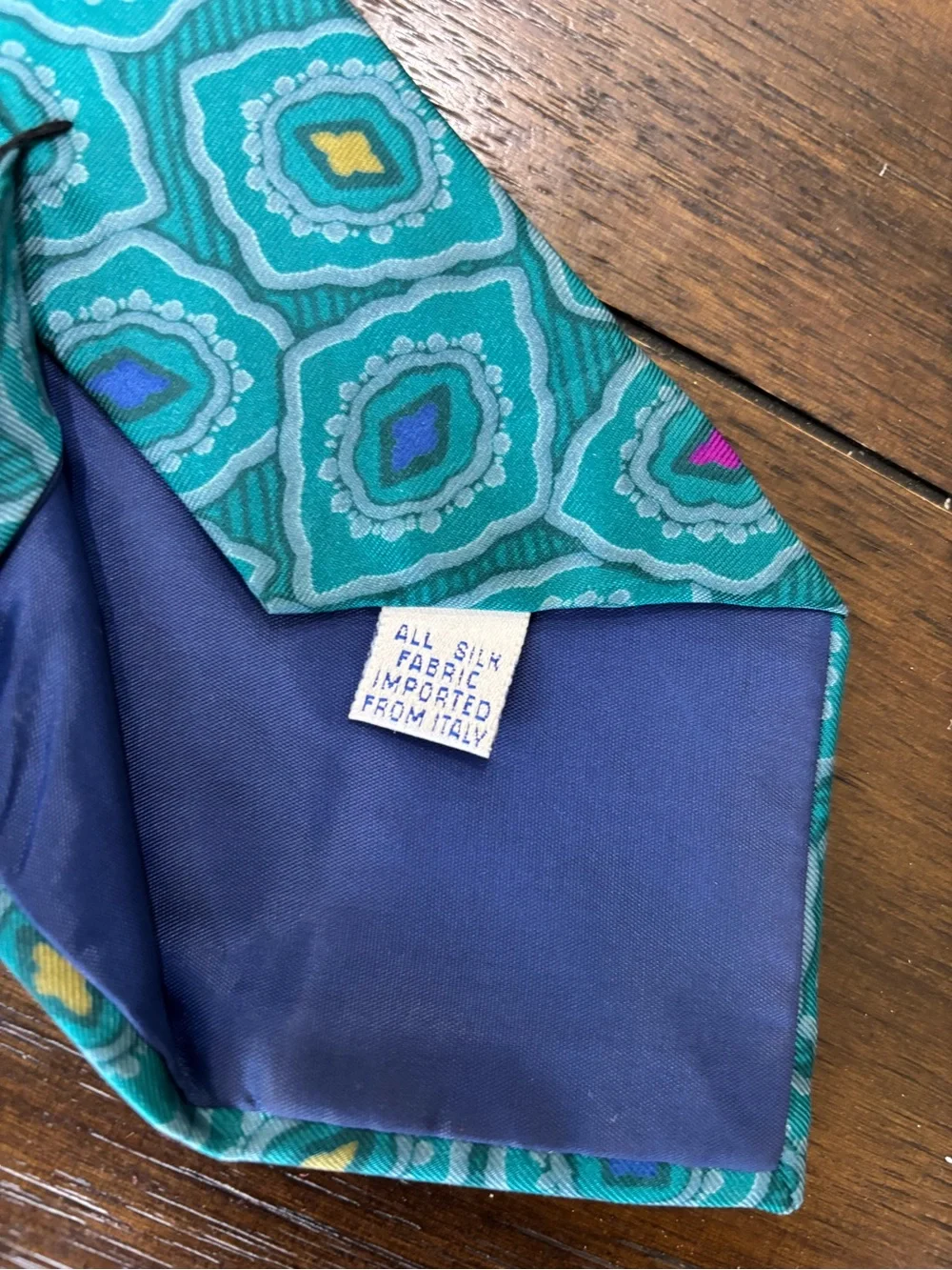Perry Ellis Portfolio 100% Silk Teal Turquoise Geometric Tie Made in USA